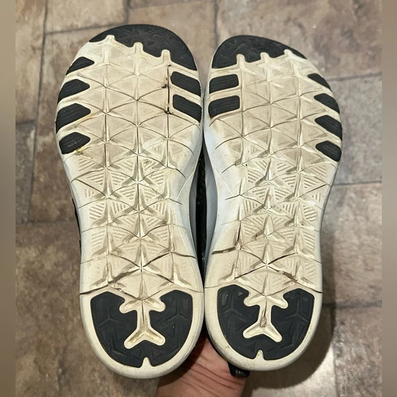 Nike Size 7.5 - Picture 5 of 7